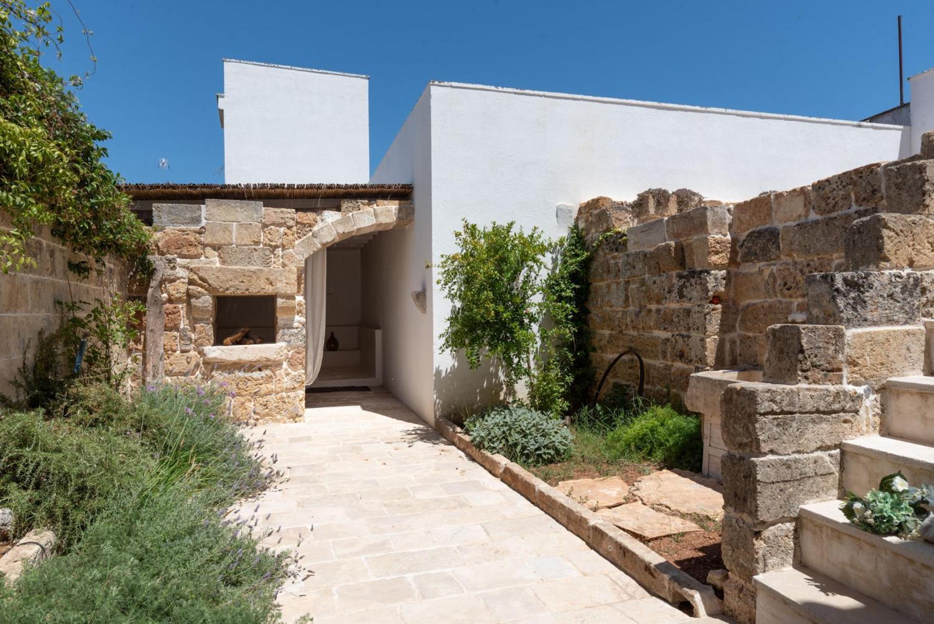 Don Fernando 1938 Bed & Breakfast Miggiano Exterior photo